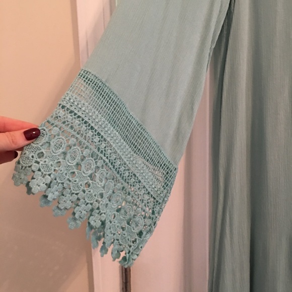 Boutique dress, with tags - Picture 2 of 4